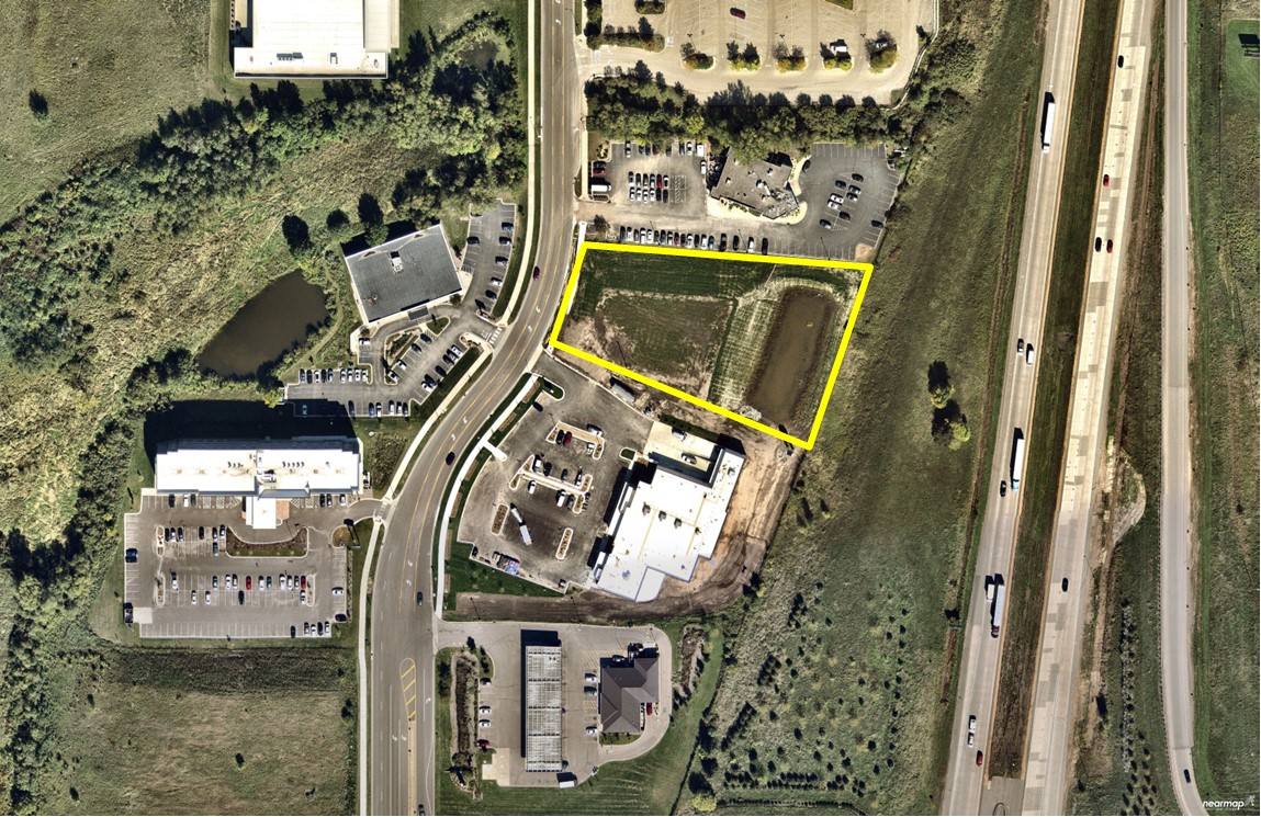 Commercial real estate activity in Lakeville MN