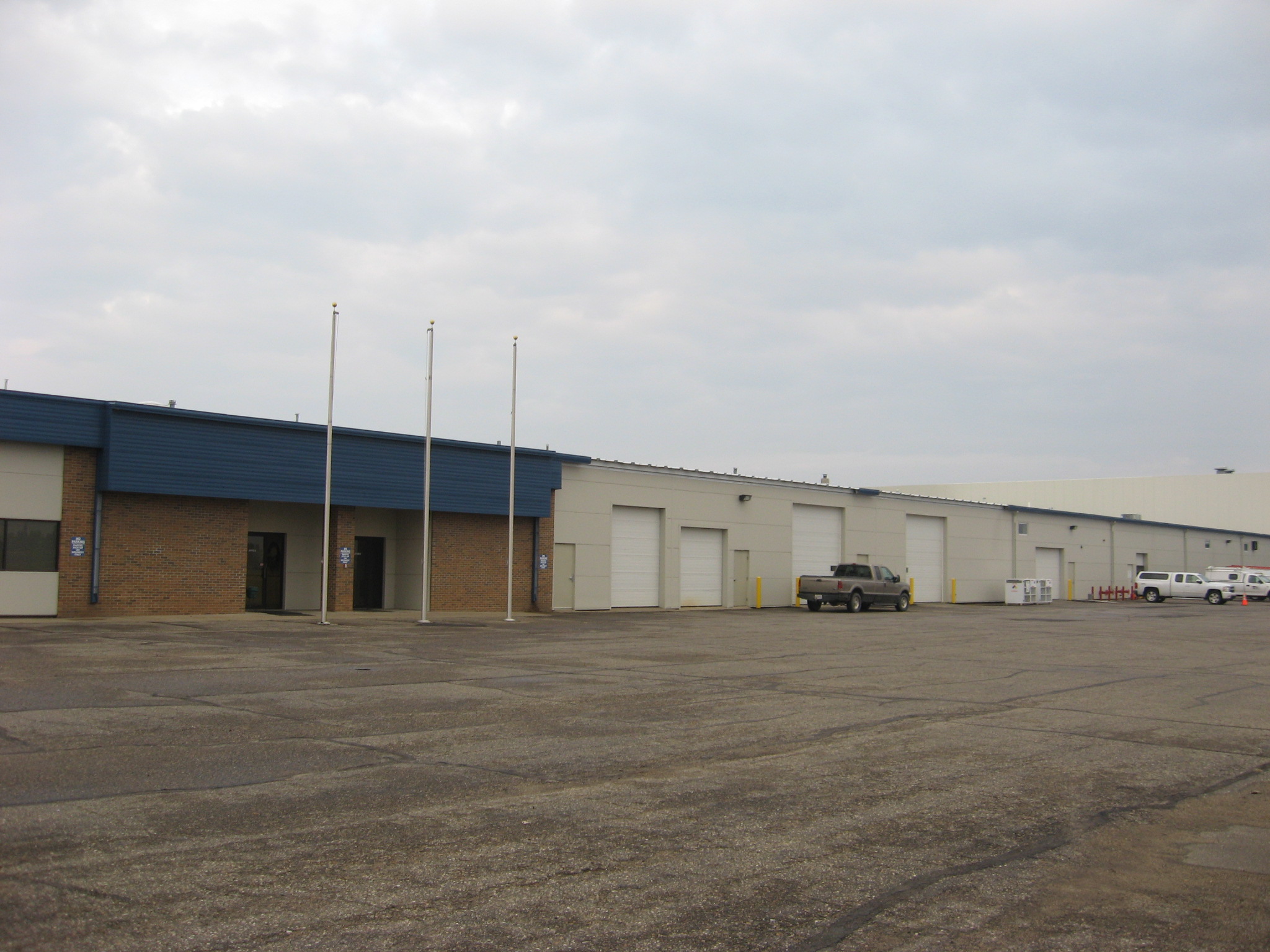Small Industrial Warehouse Spaces in Lakeville off of CR-70 and I-35