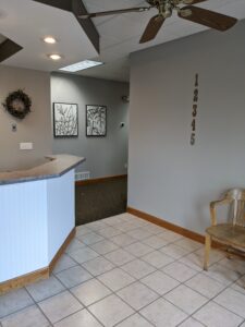 100 Oak Ave SW Montgomery - Interior view with reception desk and waiting area