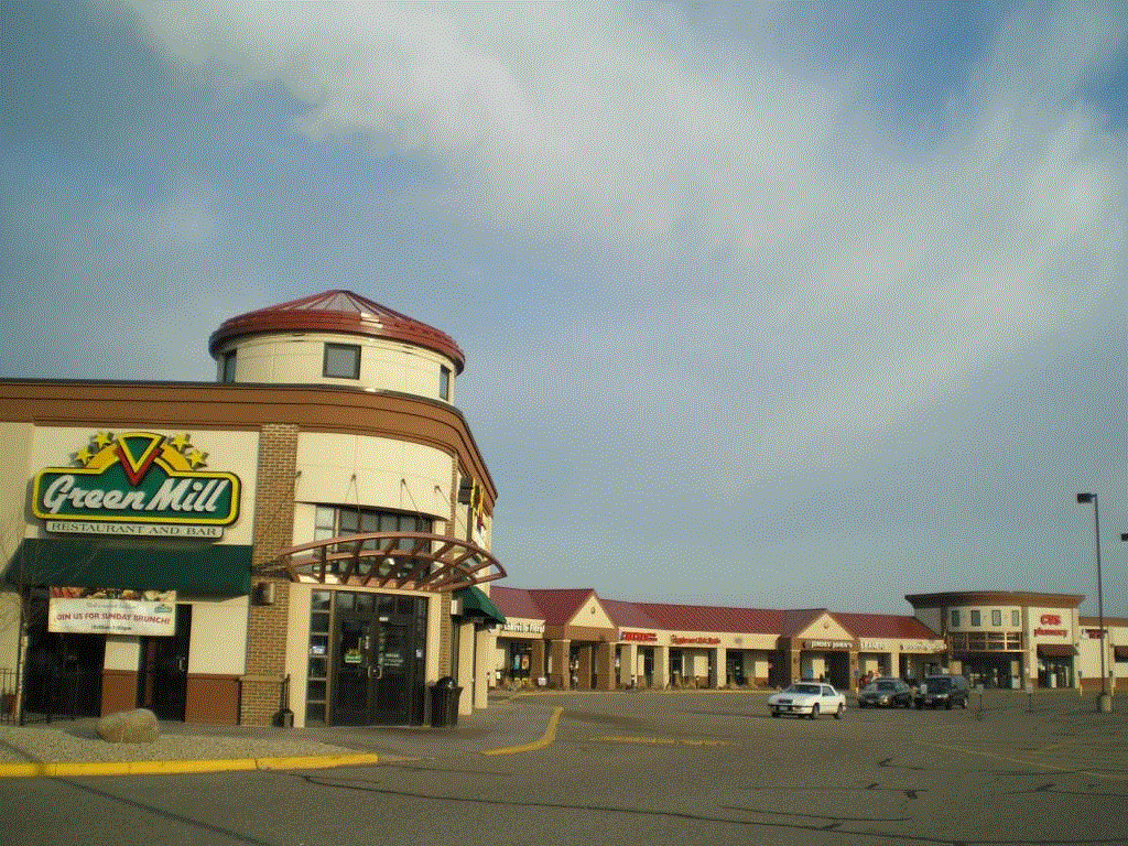 southfork shopping center lease space