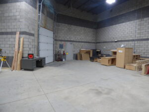 office warehouse building lease lakeville