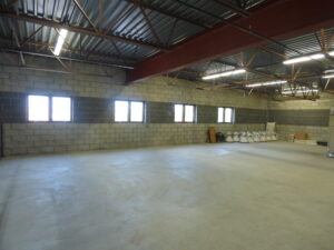 office warehouse building lease lakeville