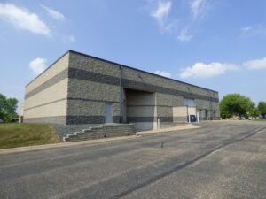office warehouse building lease lakeville