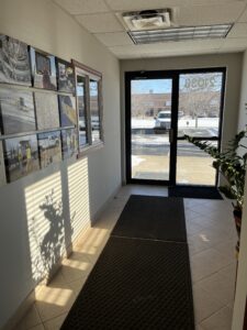 office warehouse building lease lakeville