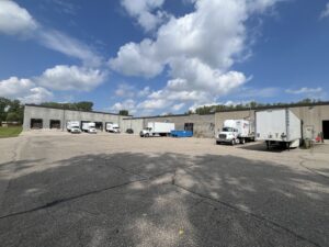 office warehouse building lease sale lakeville